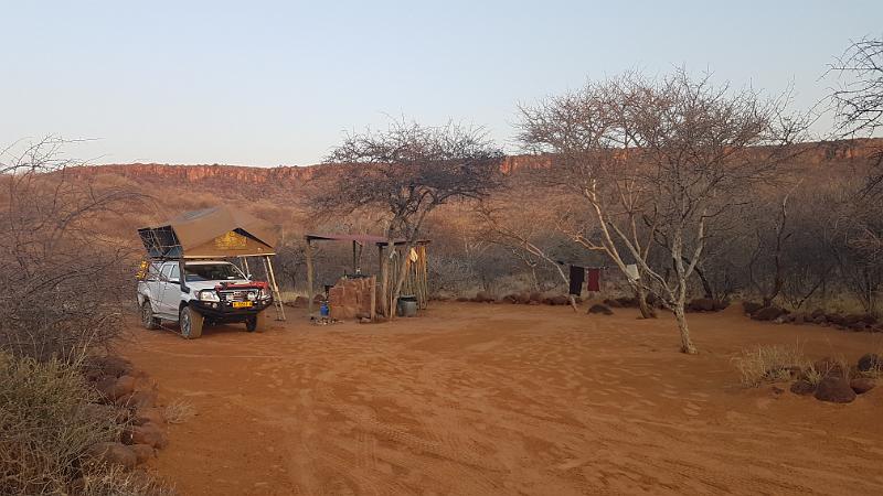 20160924_065928.jpg - 24.9. Waterberg Plateau Camping