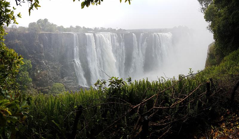 20161003_100859.jpg - 3.10. Victoria Falls